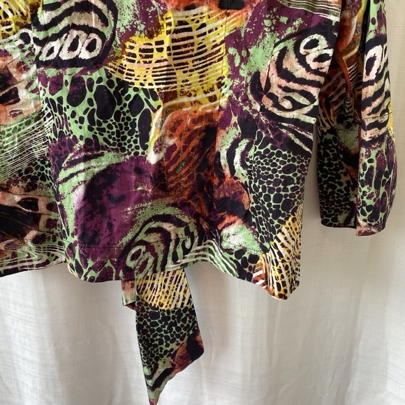 Mishca Wrap blouse Womens Petite L Colorful Abstract Tie Front Top Peplum - Picture 9 of 11